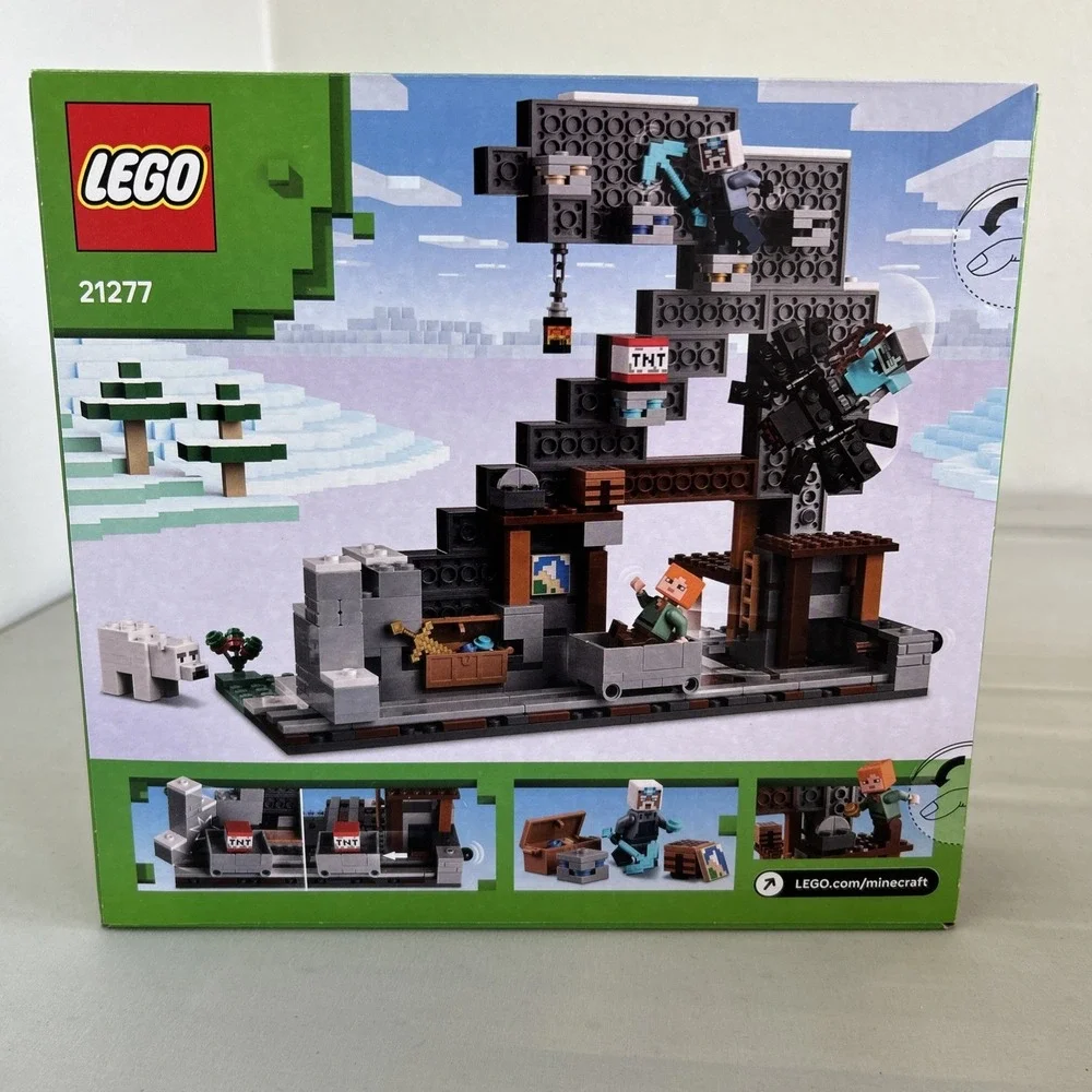 Lego Minecraft Building Set #21277 - The Pickaxe Mine 530 Pcs Brand New